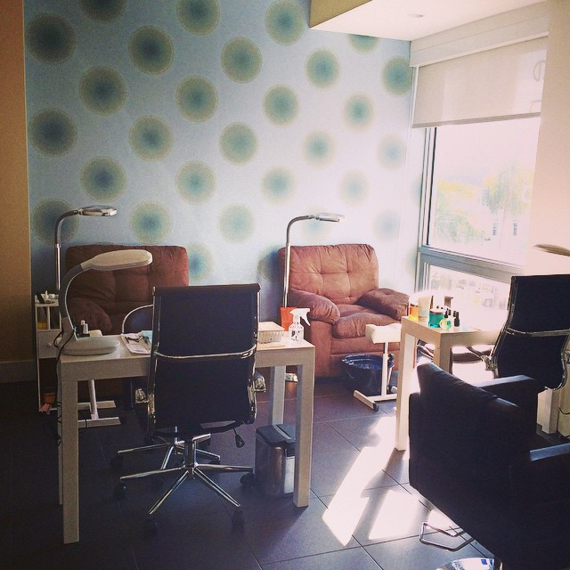 emenaspa-miami-designdistrict-nailsalon